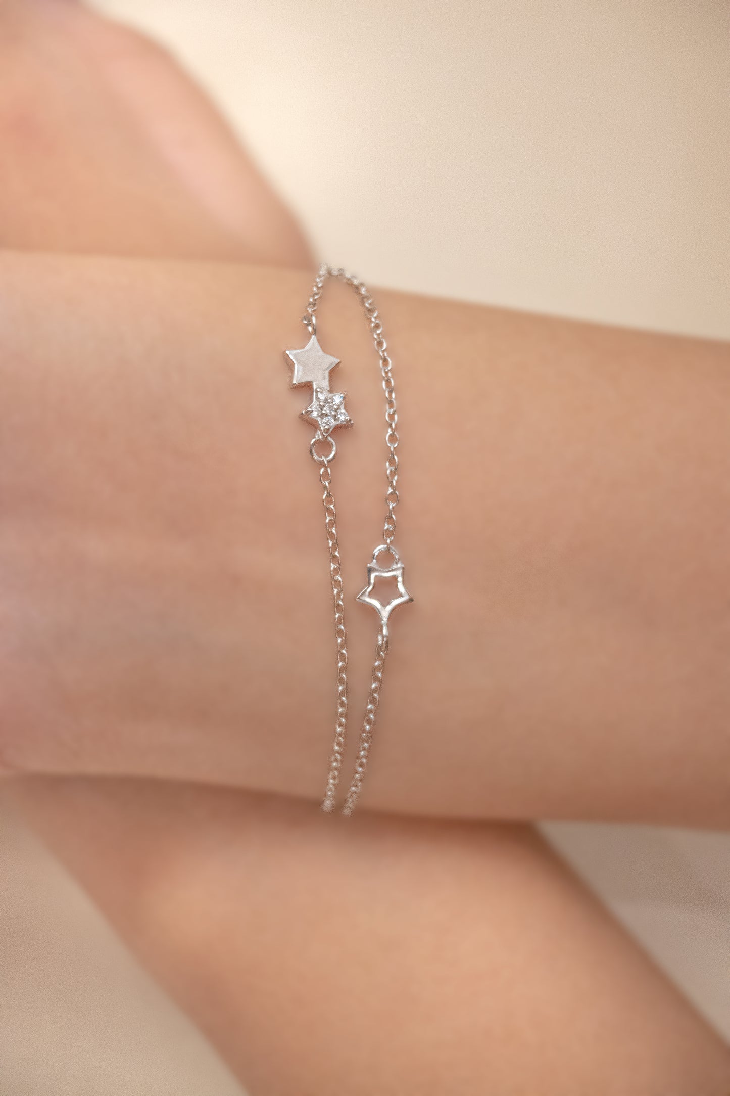 Lightweight silver bracelet for women crafted in 925 silver for daily wear and subtle elegance