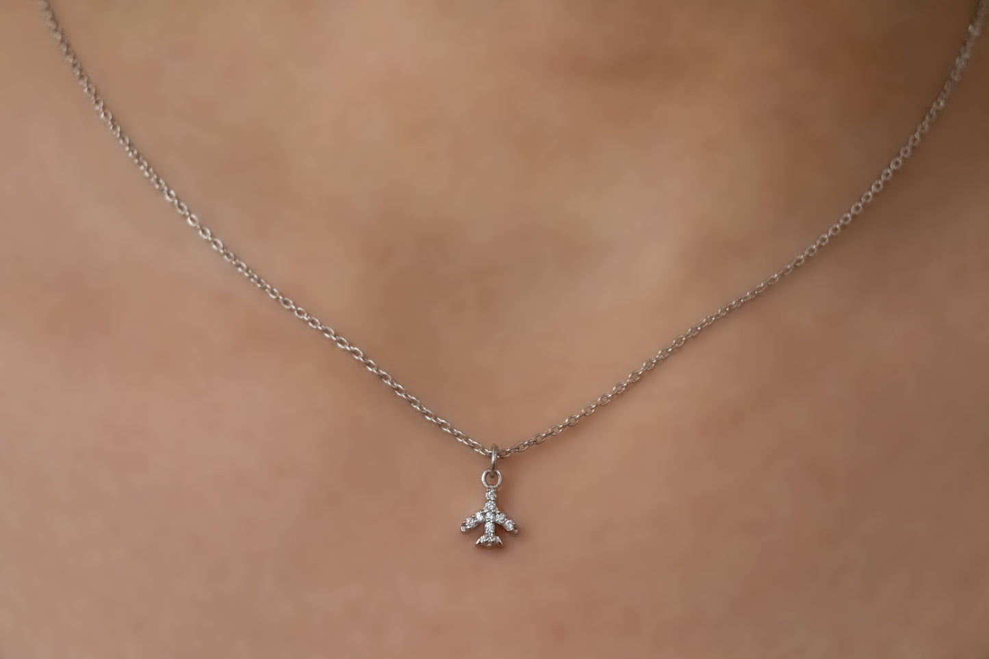 Dainty 925 silver airplane pendant necklace for women, perfect for subtle everyday wear