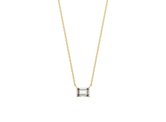 Minimal necklace for women in 925 silver with 18K gold plating and a single stone solitaire design