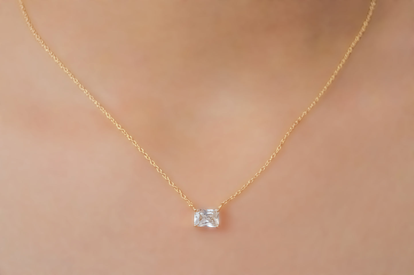 Elegant gold plated 925 silver necklace featuring a single stone solitaire pendant for women