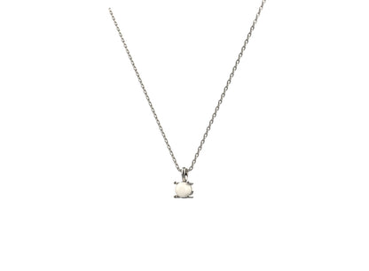 Minimalist women’s pendant with pearl, crafted in high-quality 925 sterling silver for everyday elegance